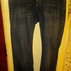 Levi Strauss woman denim basic five pickets jean